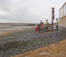 Dynamic probing through the foreshore